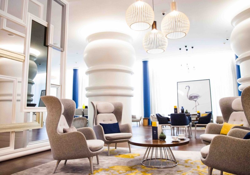 Ausstattung & Service