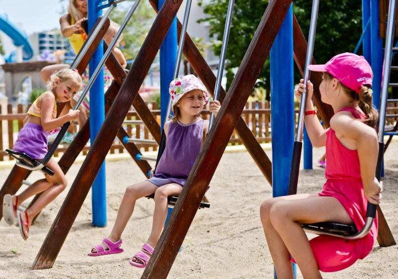 DIT Evrika Beach Club Hotel