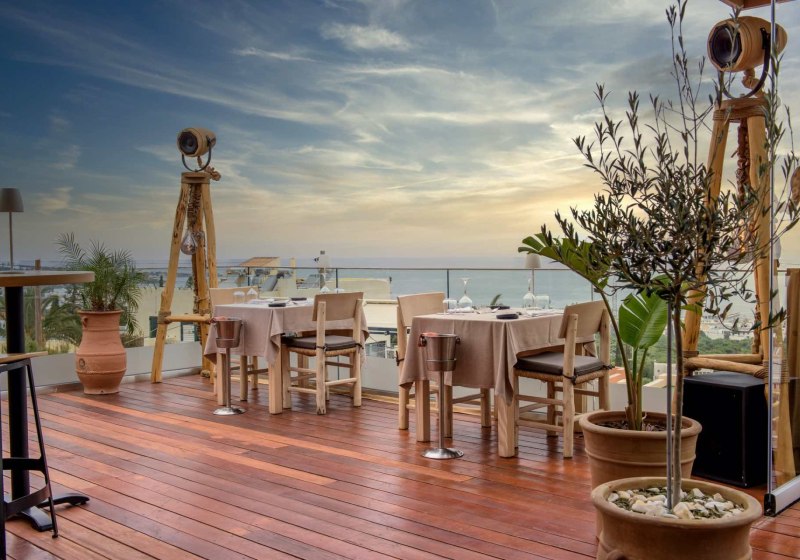 Ausstattung & Service