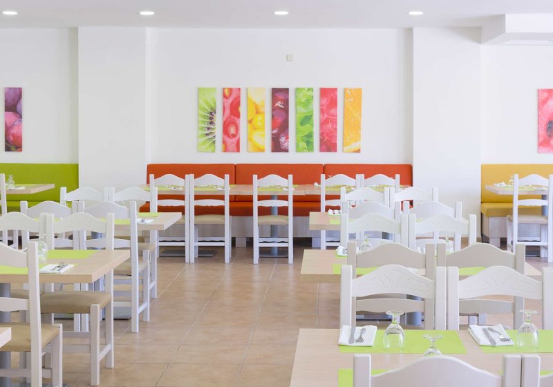 Ausstattung & Service