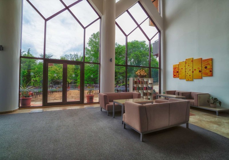 Ausstattung & Service