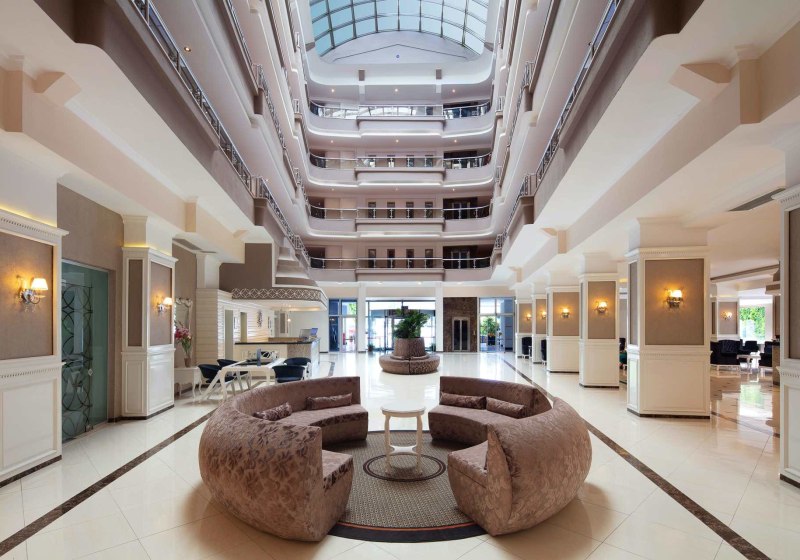 Ausstattung & Service