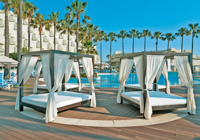 Ausstattung & Service