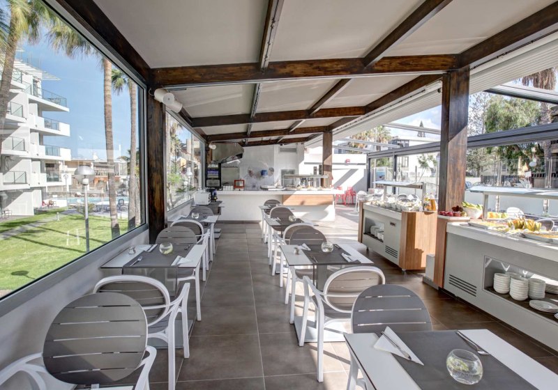 Ausstattung & Service