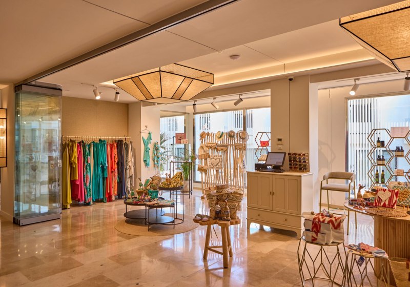 Ausstattung & Service