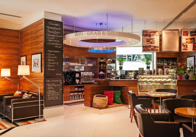 Ausstattung & Service