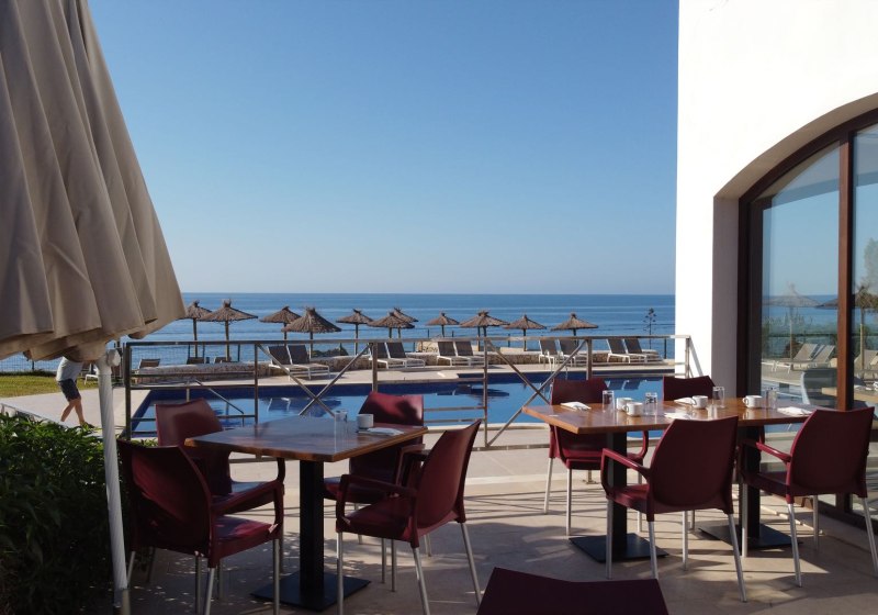 Ausstattung & Service