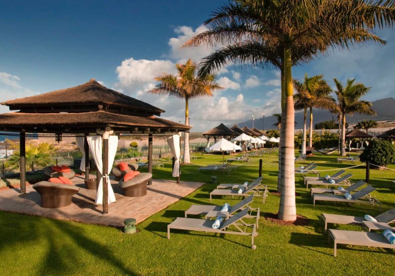 Ausstattung & Service