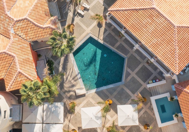 Grecotel Plaza Beach House