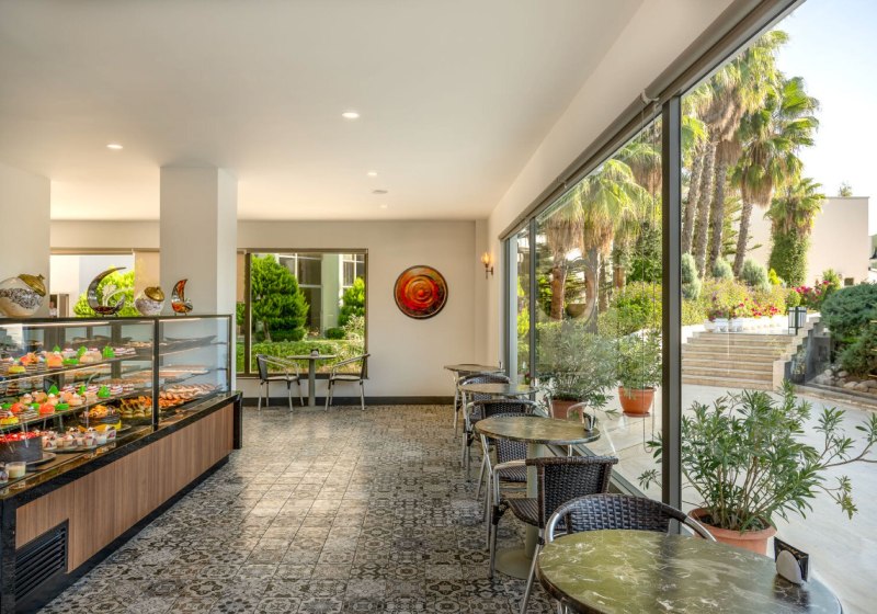 Ausstattung & Service