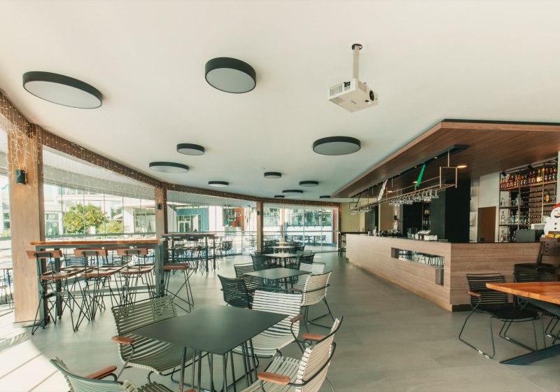 Ausstattung & Service