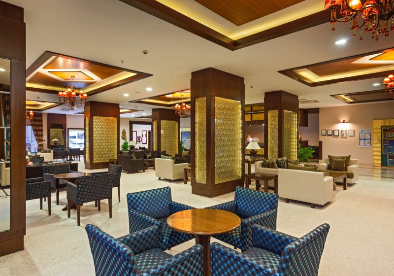 Ausstattung & Service