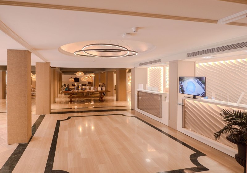 Ausstattung & Service