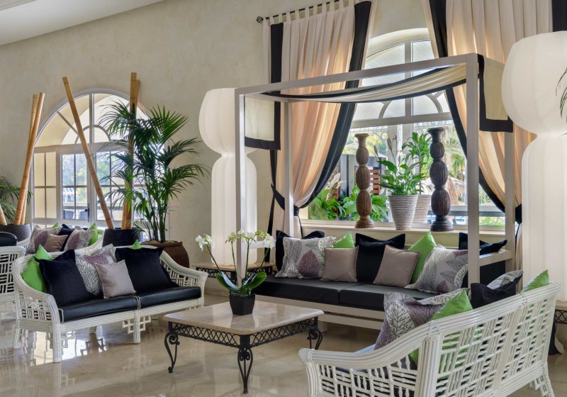 Ausstattung & Service