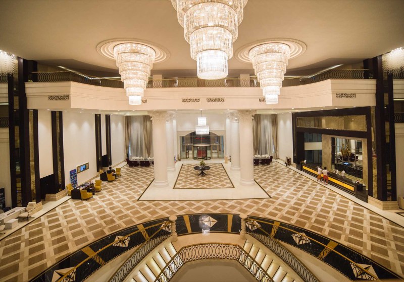 Ausstattung & Service