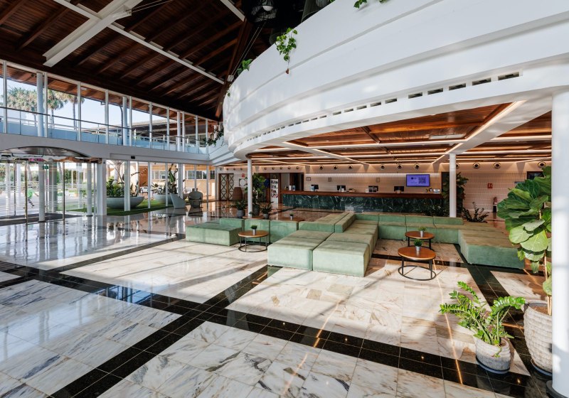 Ausstattung & Service