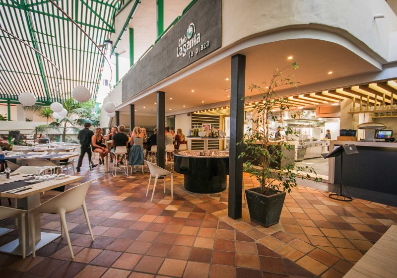 Ausstattung & Service