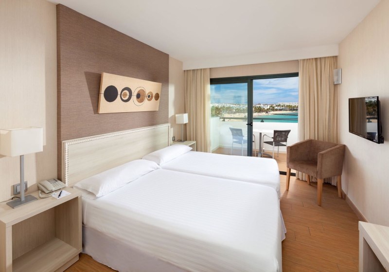 Ausstattung & Service