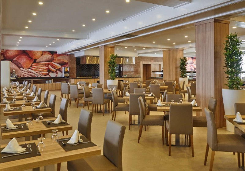 Ausstattung & Service