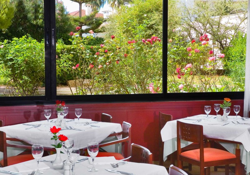 Ausstattung & Service