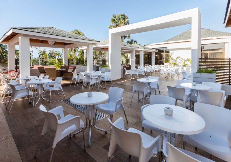 Ausstattung & Service