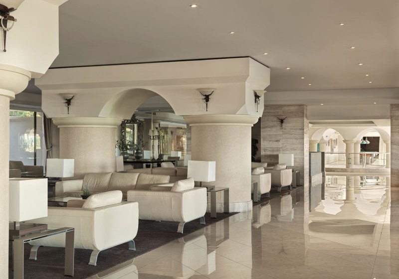 Ausstattung & Service