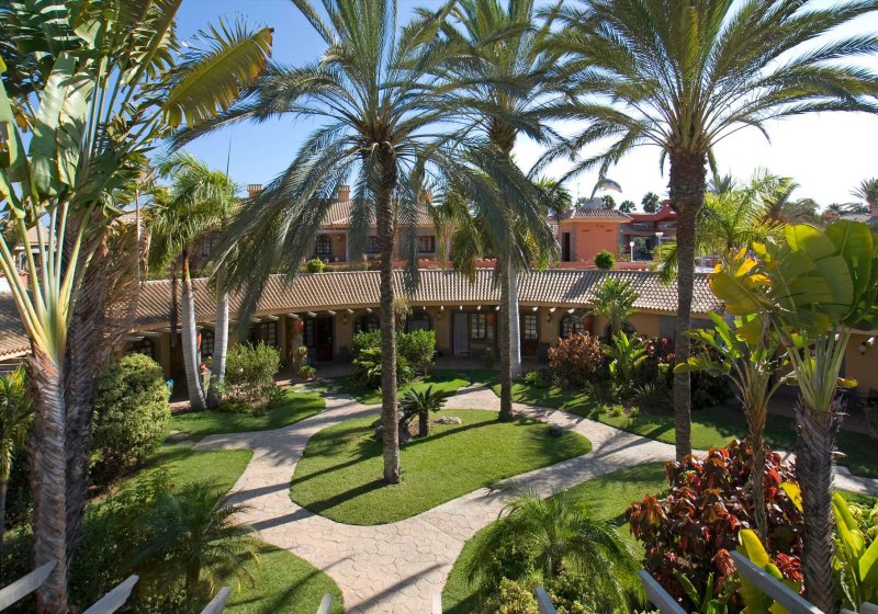 Ausstattung & Service