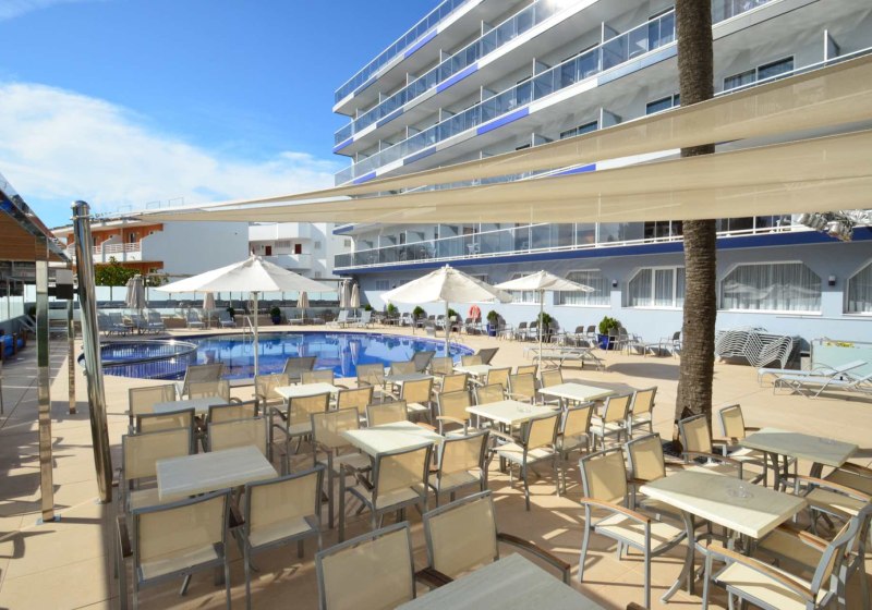 Ausstattung & Service