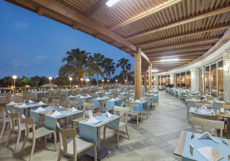 Ausstattung & Service