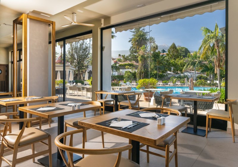 Ausstattung & Service