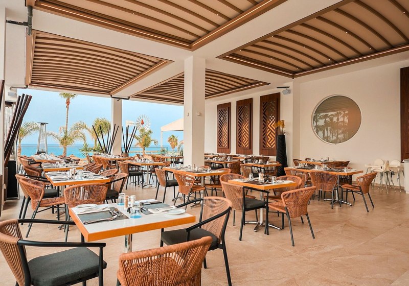 Cavo Maris Beach Hotel