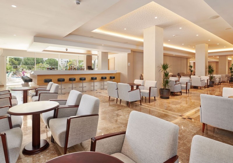 Ausstattung & Service