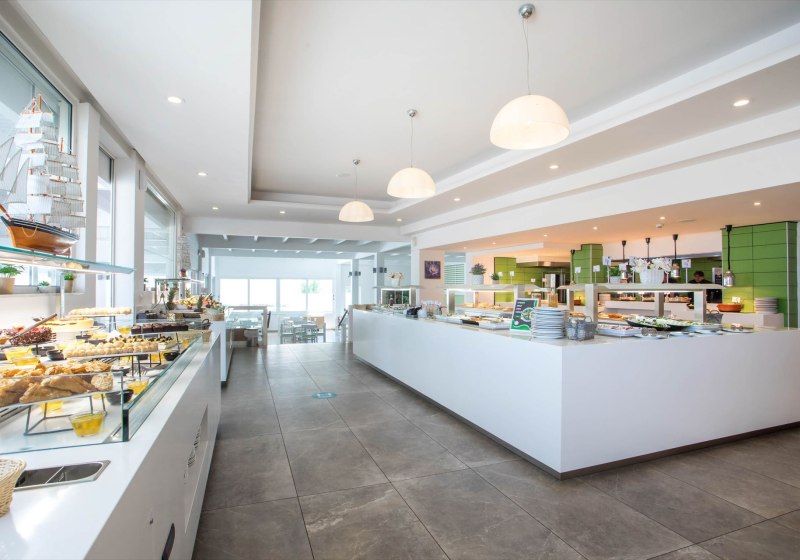 Lindos White Hotel & Suites