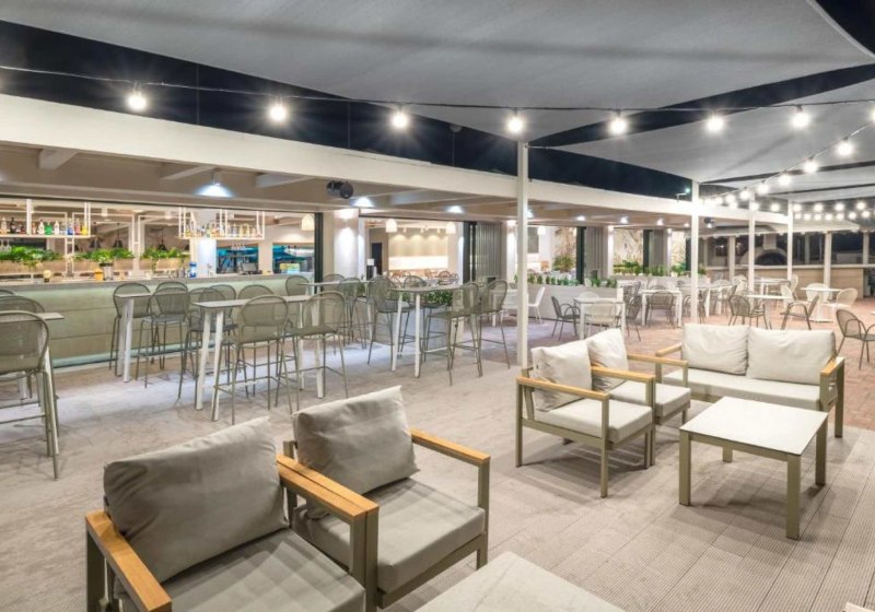 Ausstattung & Service