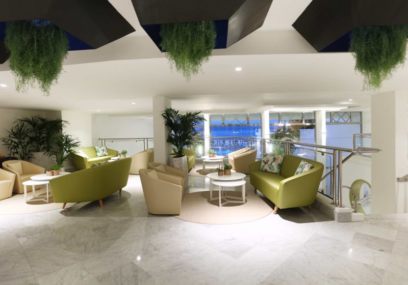 Ausstattung & Service