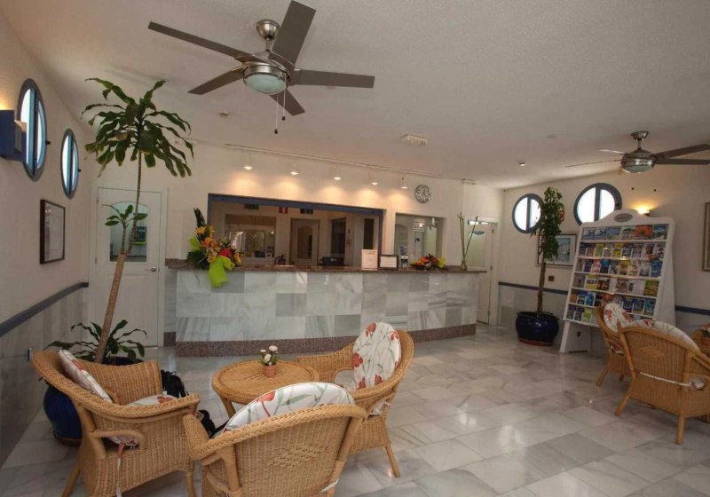 Ausstattung & Service