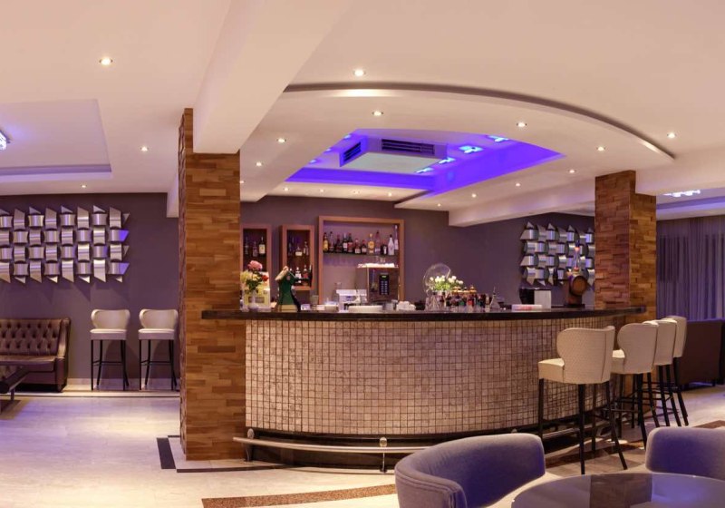 Ausstattung & Service