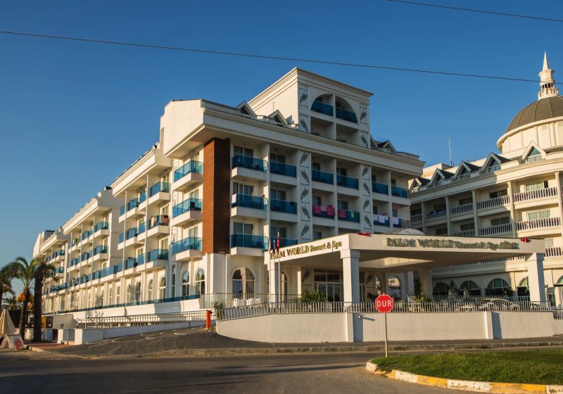 Palm World Side Resort & Spa