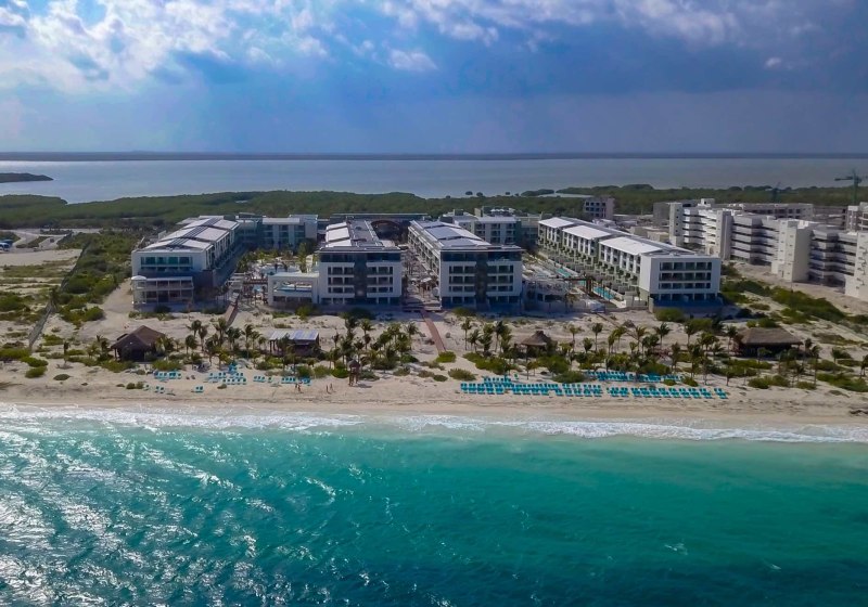 Catalonia Grand Costa Mujeres All Suites & Spa