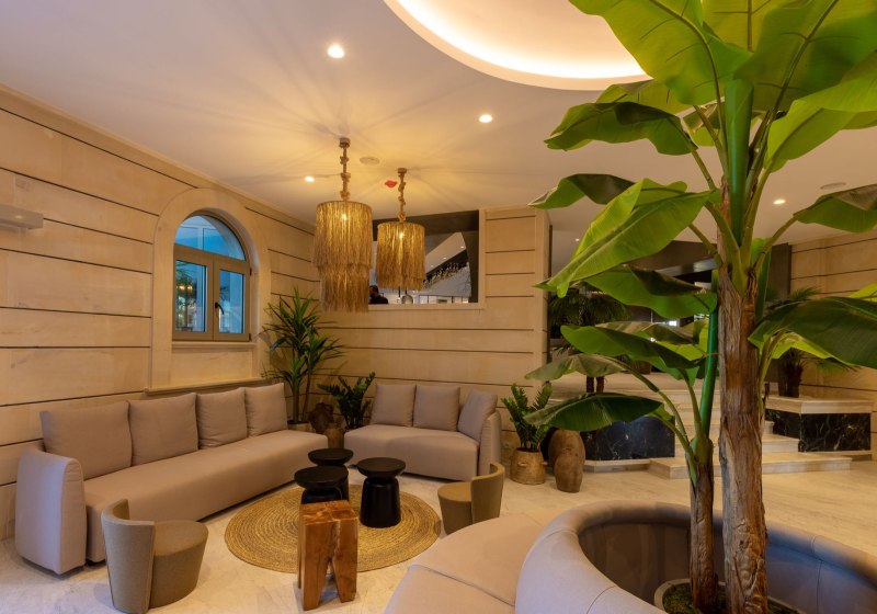 Ausstattung & Service