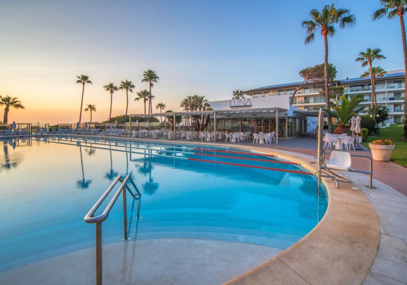 Ausstattung & Service