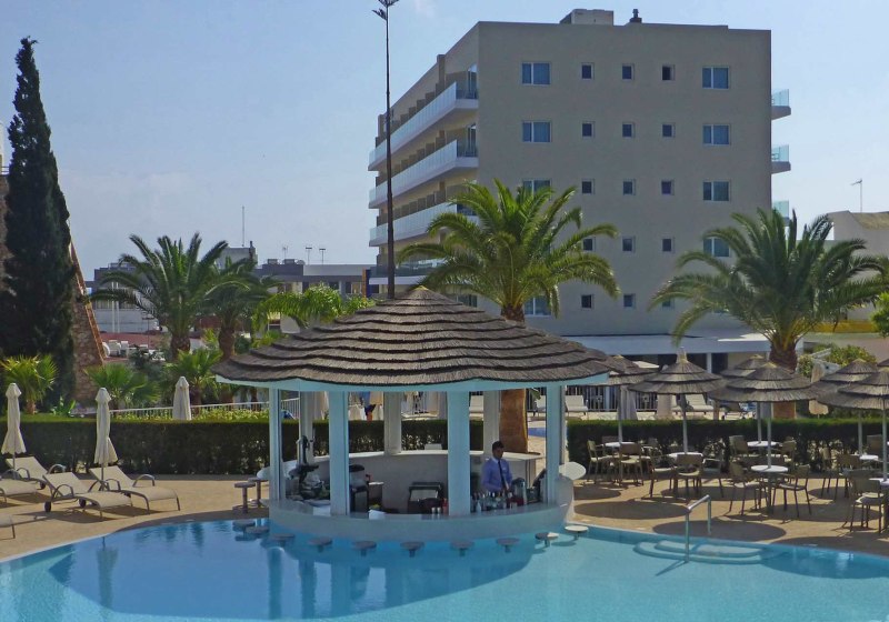 Ausstattung & Service