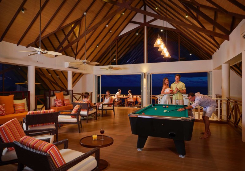 Ausstattung & Service