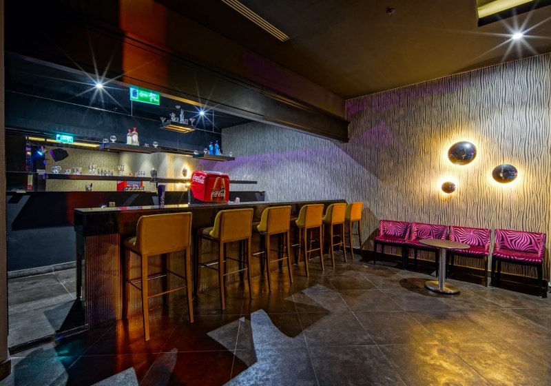 Ausstattung & Service