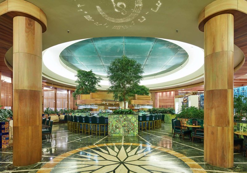 Ausstattung & Service