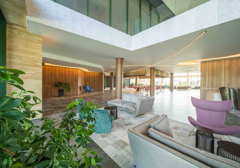 Ausstattung & Service