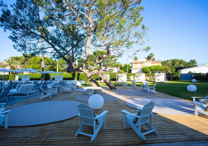 Ausstattung & Service