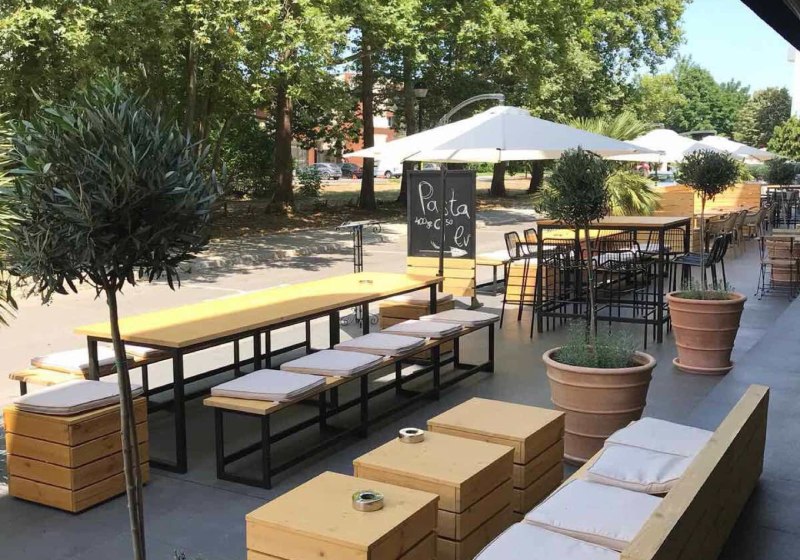 Ausstattung & Service