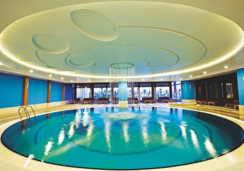 Saturn Palace Resort