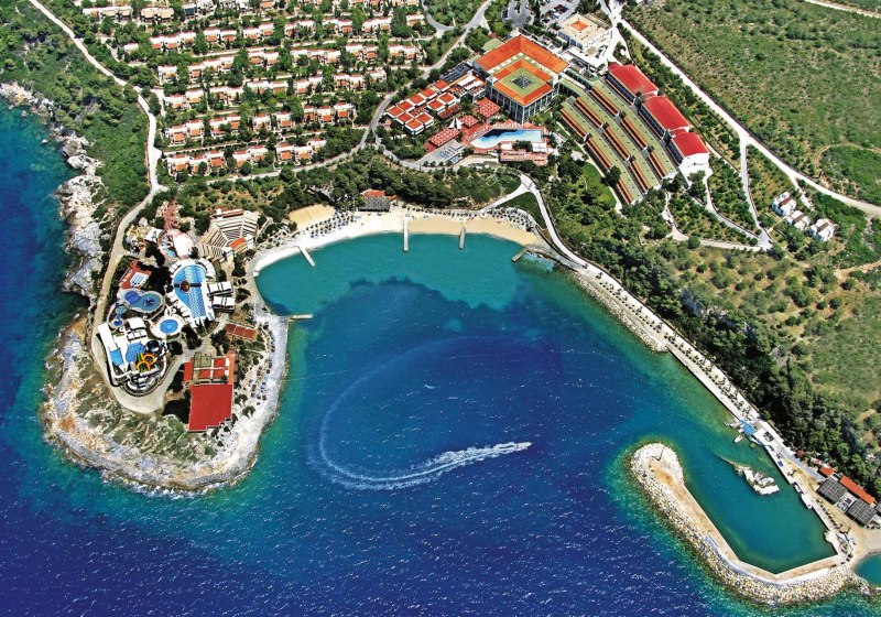 Pine Bay Holiday Resort